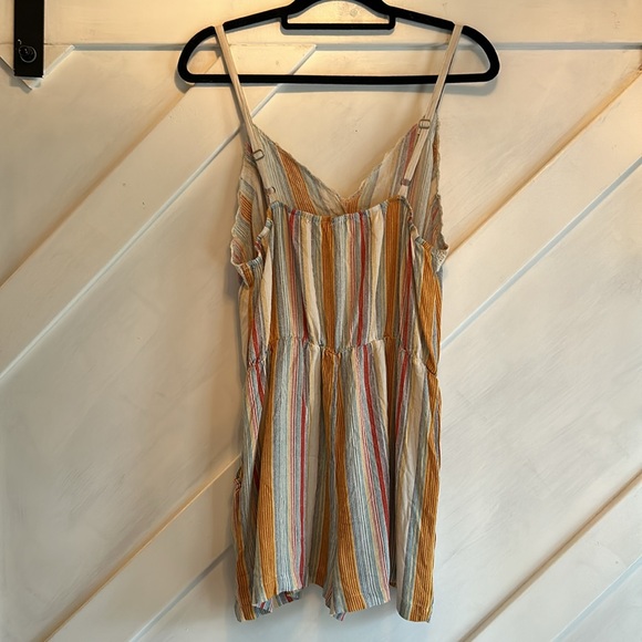 Nevena Rae V-Neck Sleeveless Multicolored shorts romper with pockets size XL - Picture 5 of 5